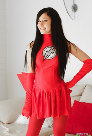 18 year old cutie Riley Reid taking cumshot on face from long penis